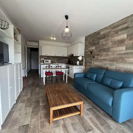 Apartment Climatisation, Connexion Fibre, Au Coeur Des Sablettes, A Pied...